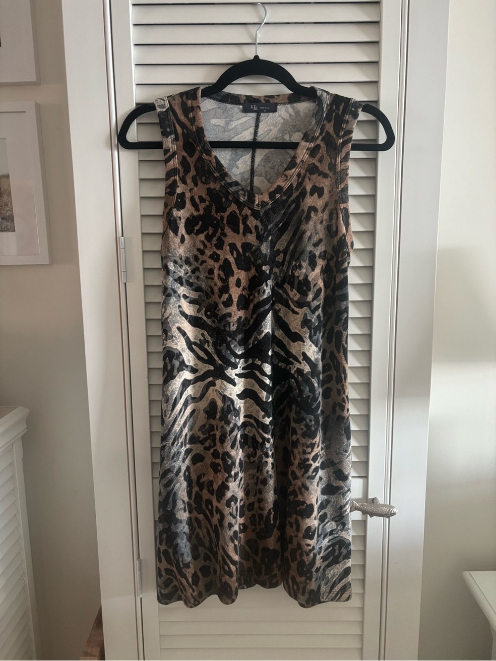 Sleeveless V-Neck Animal Print Midi Dress - Brown/Black